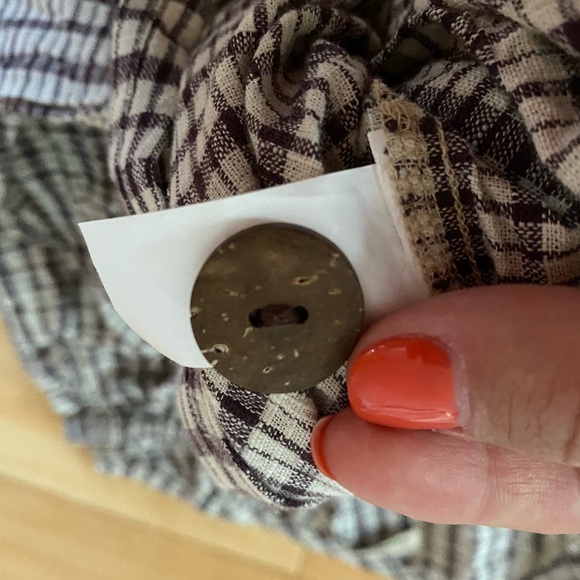 NBW Button Up 3/4 Sleeve Top - Picture 7 of 7